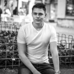 Schwarz weiß Foto eines männlichen Models