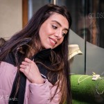 Model Street Fotografie am Schaufenster